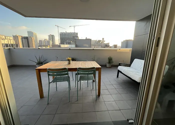 Beach & Culture Barcelona Port Forum Penthouse Apartment